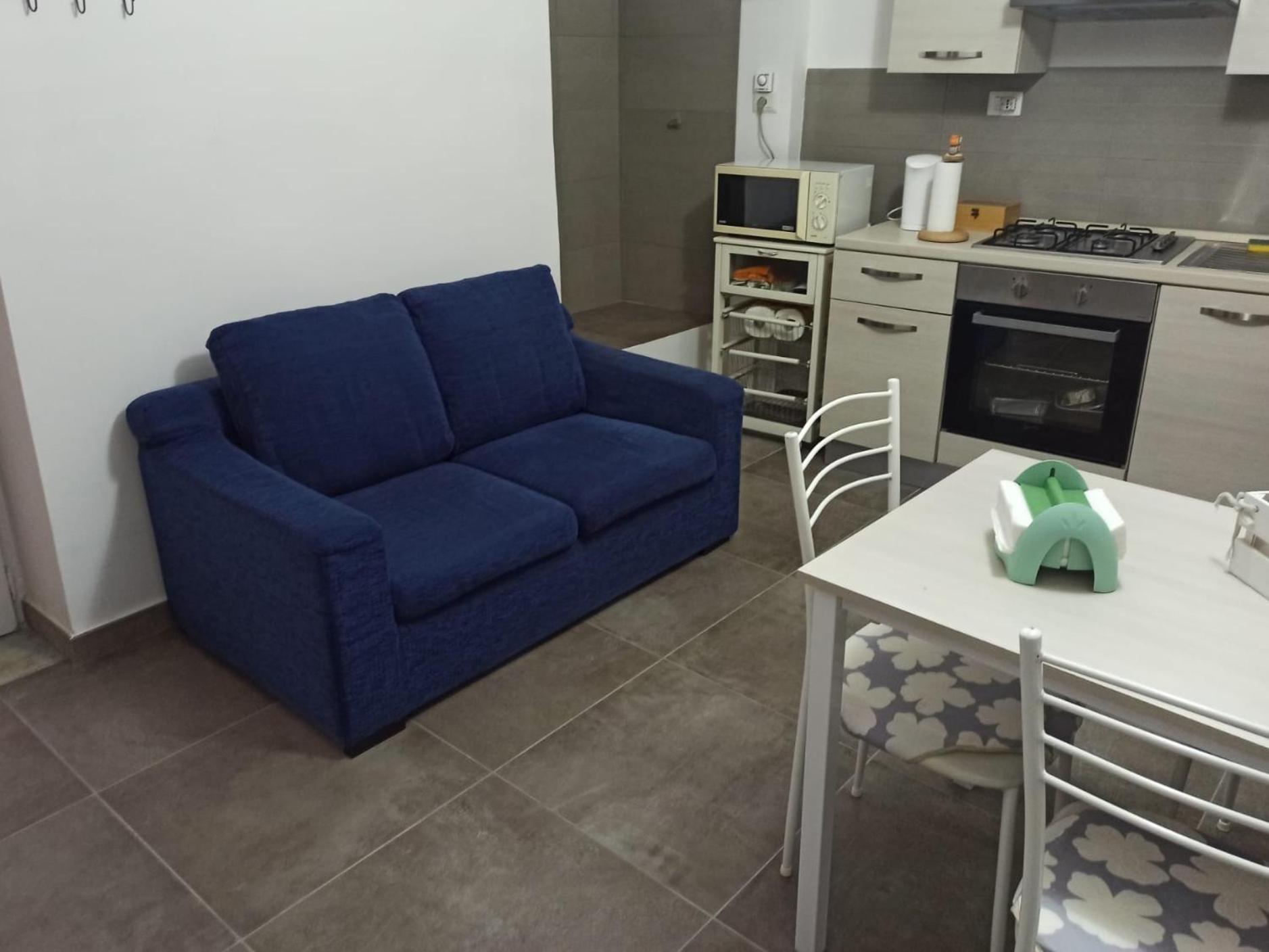 Intero Alloggio - Centro Storico - La Tana Di Aldo- 150 M Da Pepe In Grani Caiazzo Exteriör bild